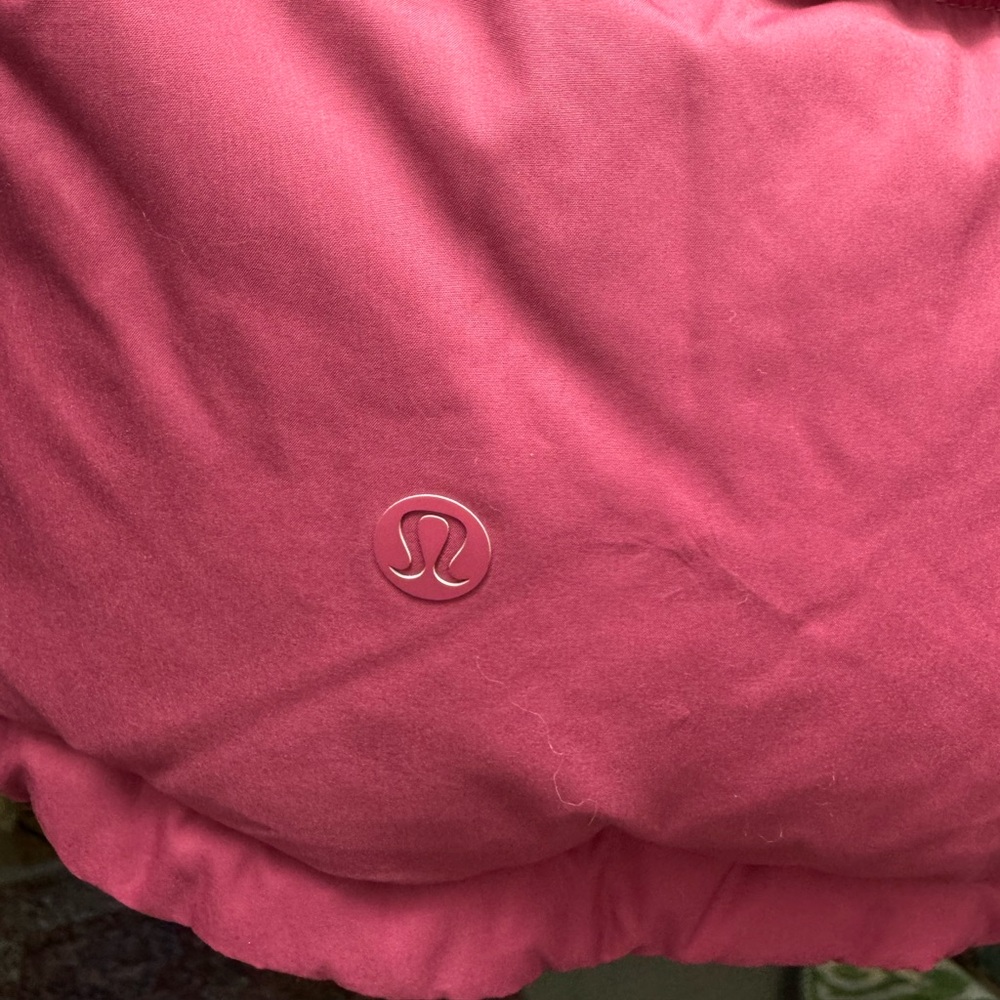 lululemon Wunder Puff Cropped Vest in Pink Lychee - Picture 7 of 9